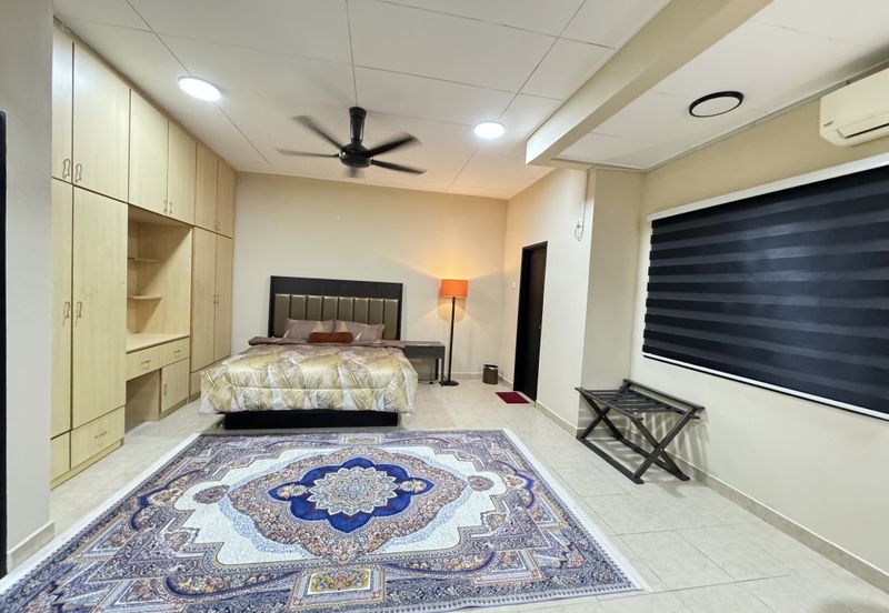 D’kayangan facing open south