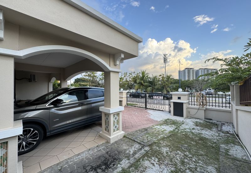 D’kayangan facing open south