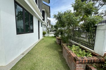 Althea @ Alam Impian