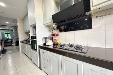 Akasia Encorp Cahaya Alam @ Seksyen U12