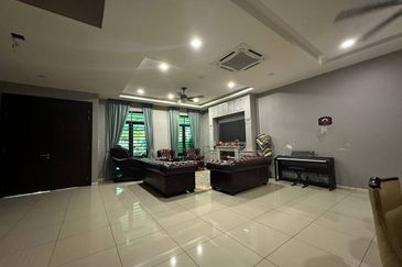 Akasia Encorp Cahaya Alam @ Seksyen U12