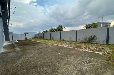 Elmina Business Park