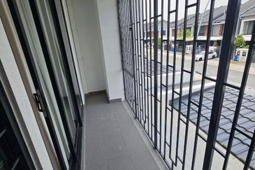 Elmina Green Three @ City of Elmina