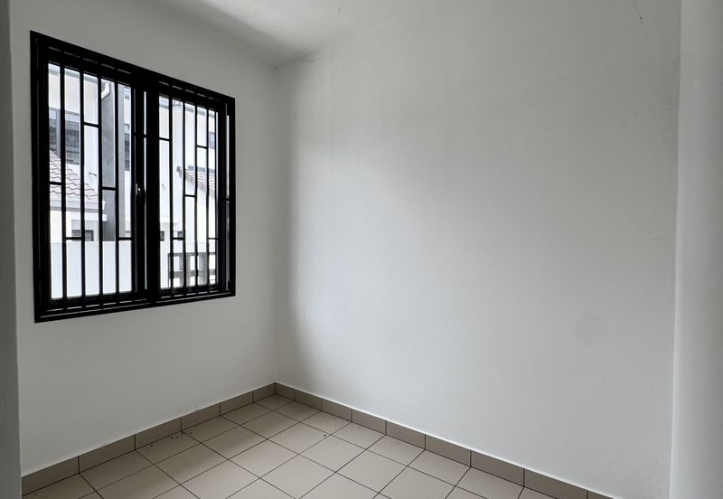 Elmina Green 7 @ City of Elmina