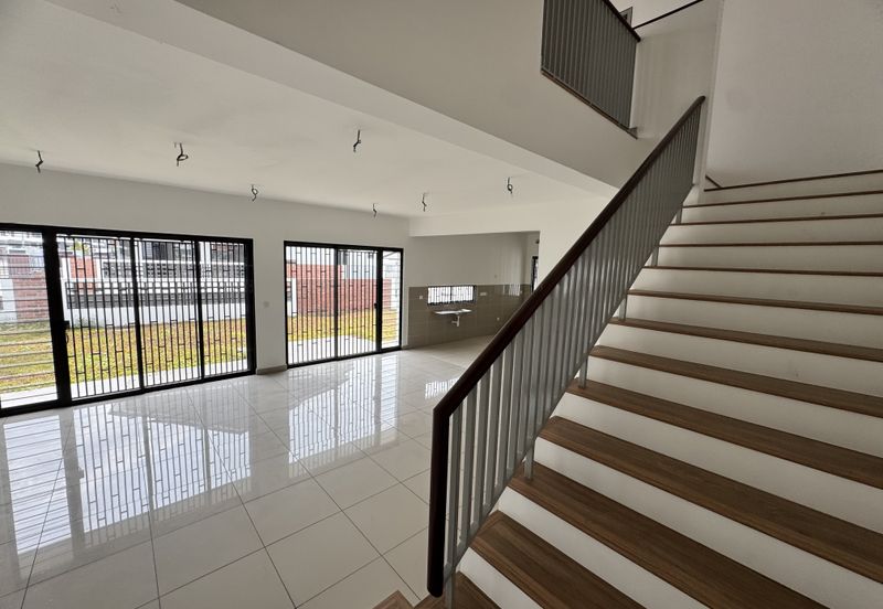 Elmina Green 7 @ City of Elmina