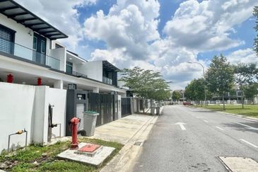 Iconia Garden Residence @ Taman Impian Emas