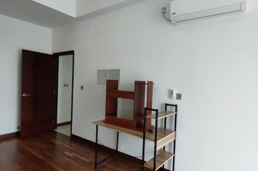 Paragon Suites @ CIQ