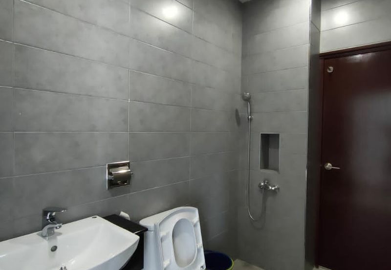 Paragon Suites @ CIQ