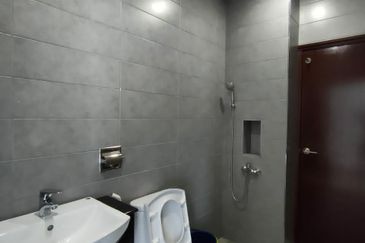 Paragon Suites @ CIQ