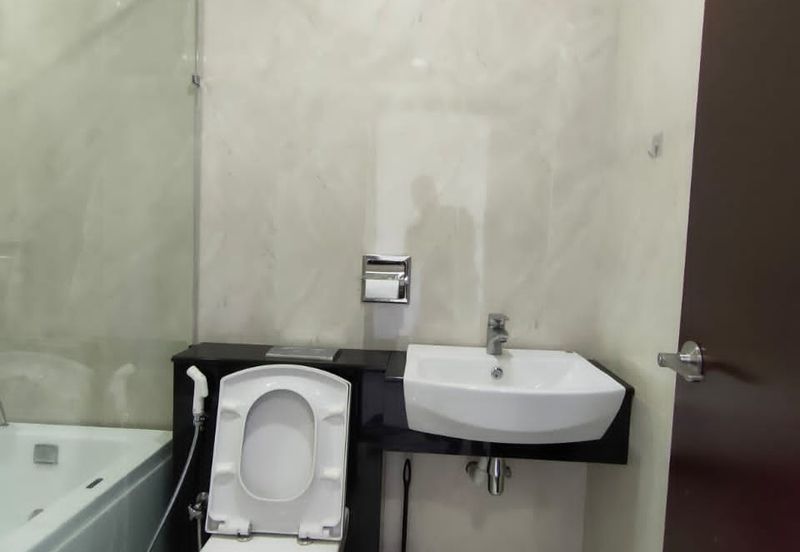 Paragon Suites @ CIQ