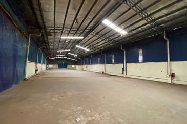 Intermediate Semi Detached Factory at Kawasan Senai Seelong For Rent 