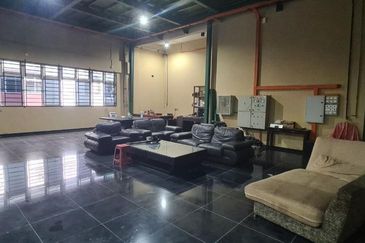 2 Storey Semi-Detached Factory at Nusa Cemerlang, Gelang Patah For Sale