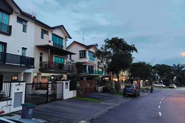 Semi D (Horizon Hills) for Sale