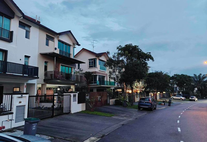 Semi D (Horizon Hills) for Sale