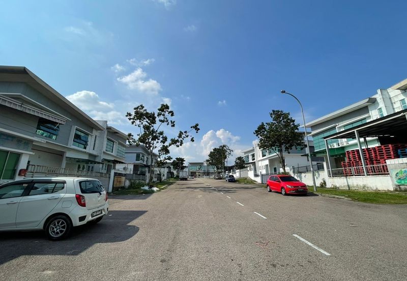 Kempas Utama Industrial Park