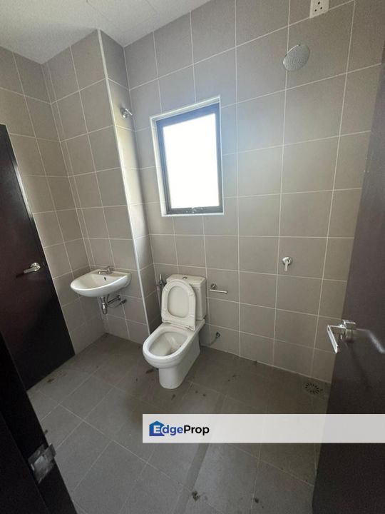 [SALE] 2 Storey Terrace House in Aspira Parkhomes, Johor, Gelang Patah