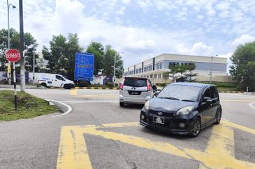 1.5 Storey Factory For Rent at Taman Perindustrian Jaya