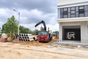 1.5 Storey Factory For Rent at Taman Perindustrian Jaya