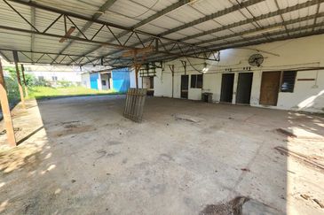 Industrial Factory at Kulai Kelapa Sawit 26 For Rent