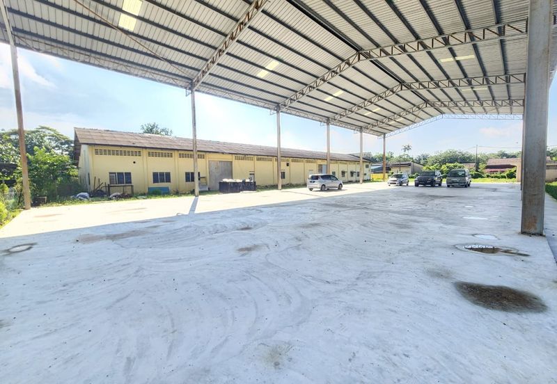 Industrial Factory at Kulai Kelapa Sawit 26 For Rent