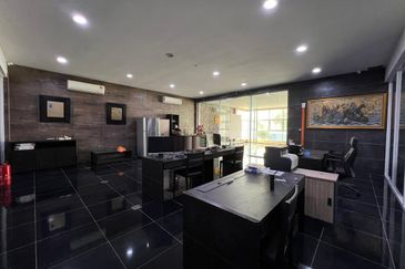 Nusa Cemerlang Industrial Park