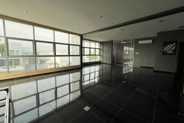 Nusa Cemerlang Industrial Park