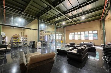 Nusa Cemerlang Industrial Park