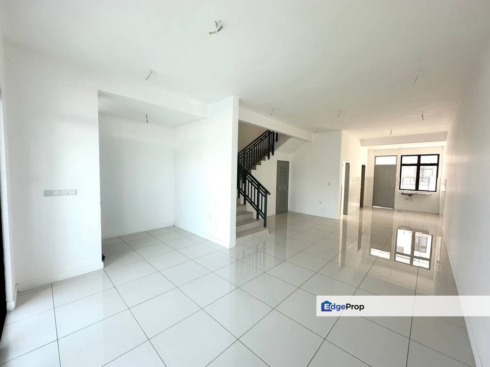 Double Storey Terrace House at Bandar Dato Onn For Sale, Johor, Johor Bahru