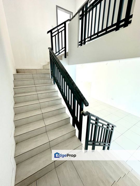 Double Storey Terrace House at Bandar Dato Onn For Sale, Johor, Johor Bahru