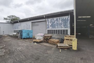 Warehouse at Jalan Masai Lama For Rent