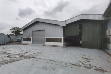 Warehouse at Jalan Masai Lama For Rent