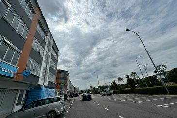 Crest @ Austin Emerald 1