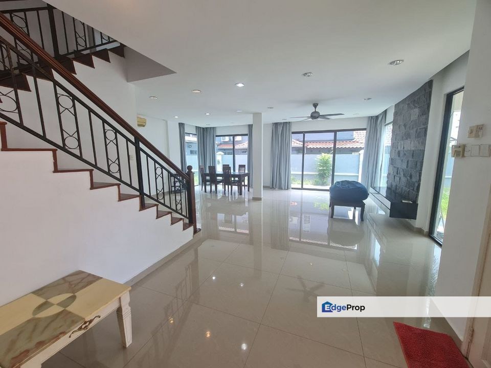 Semi-D House at Taman Pelangi Indah For Sale, Johor, Ulu Tiram