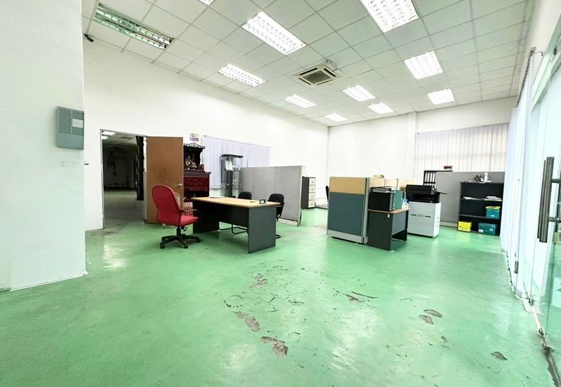 Kempas Utama Industrial Park