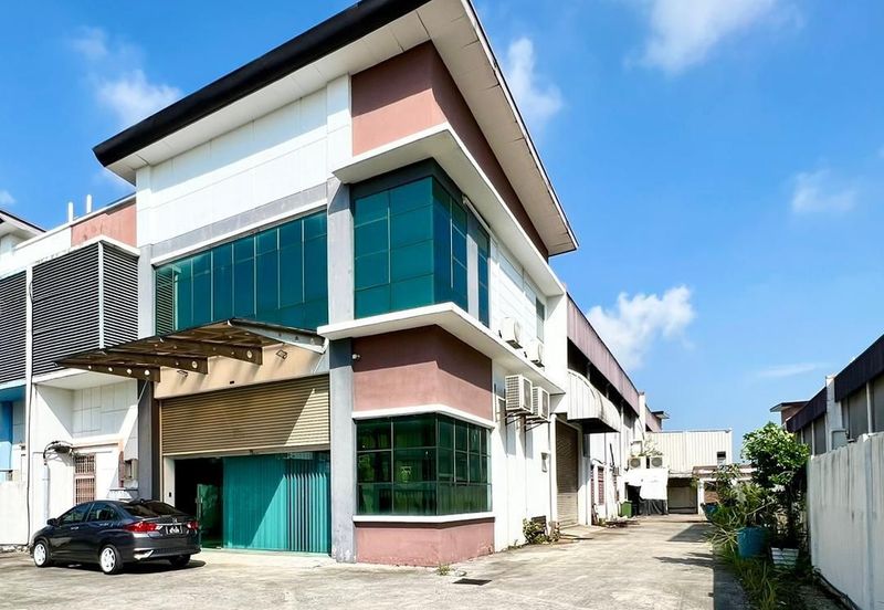 Kempas Utama Industrial Park