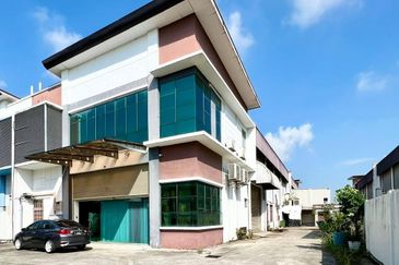 Kempas Utama Industrial Park