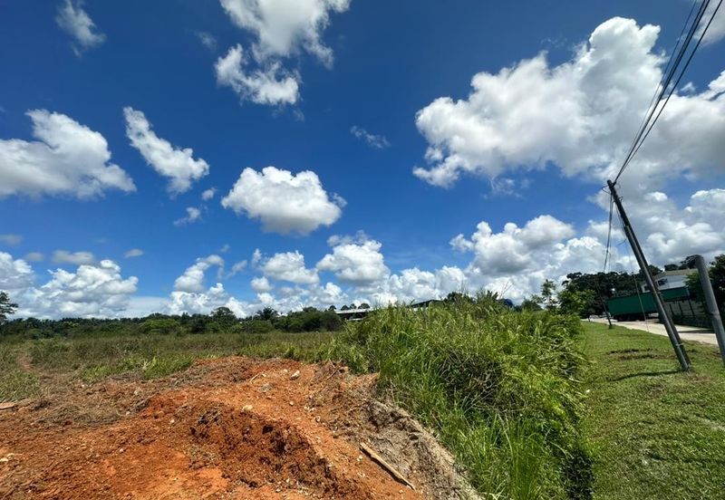 Industrial Land in Jalan Seelong Jaya 8 For Sale