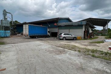 Detached Factory Kulai Kelapa Sawit For Rent