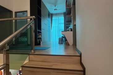 Austin Residence @Taman Mount Austin