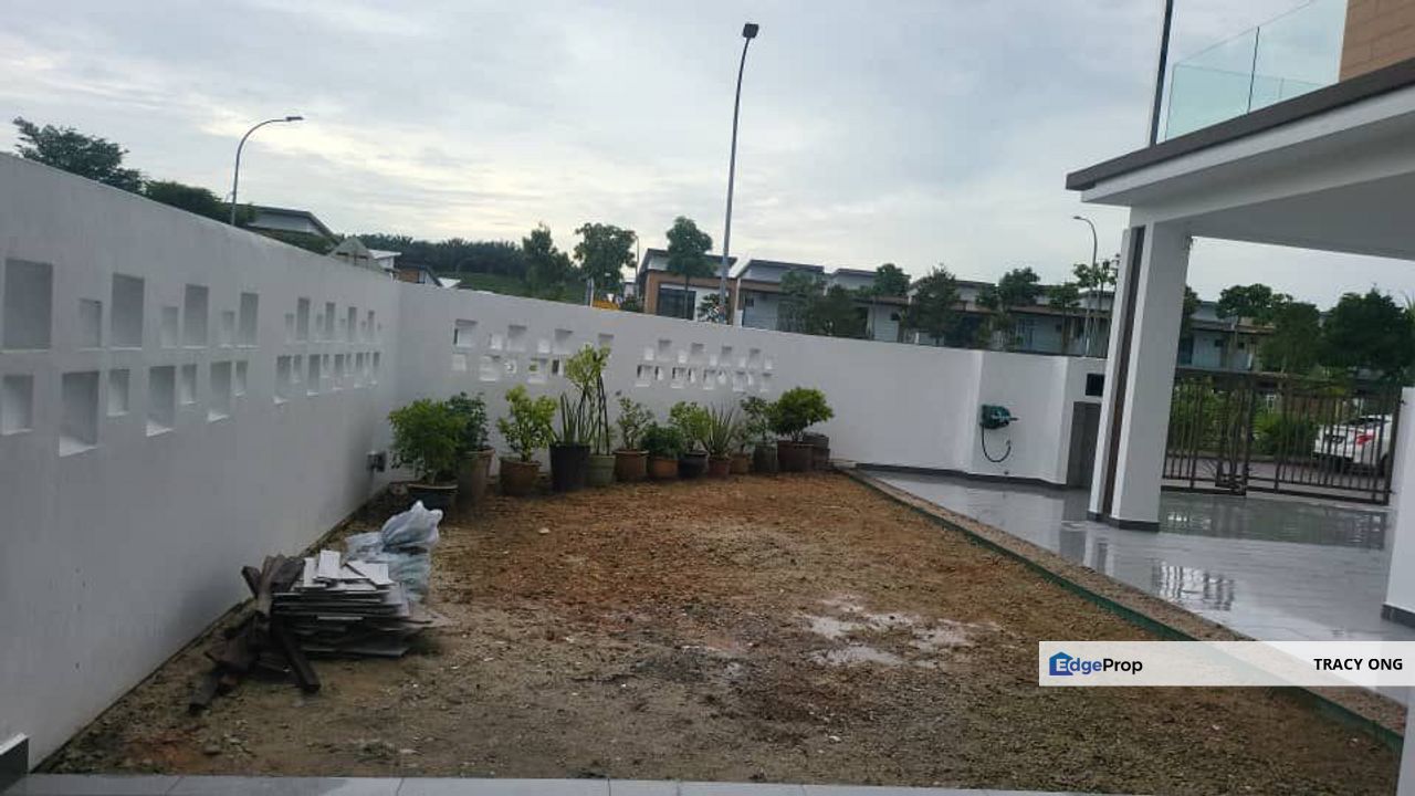 Double Storey Corner Lot Terrace House Bandar Cemerlang For Sale, Johor, Ulu Tiram