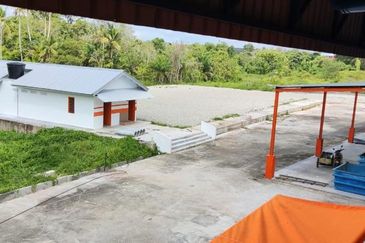 Detached Factory in Kota Tinggi For Sale