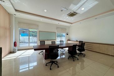 Bandar Baru Seri Alam