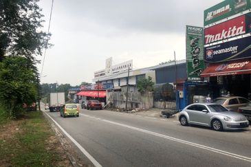 Kempas Utama Industrial Park