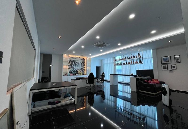 Gelang Patah 1.5 Storey Semi Detached Factory for Sale