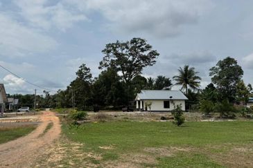 9 Acres Land Simpang Renggam For Sale