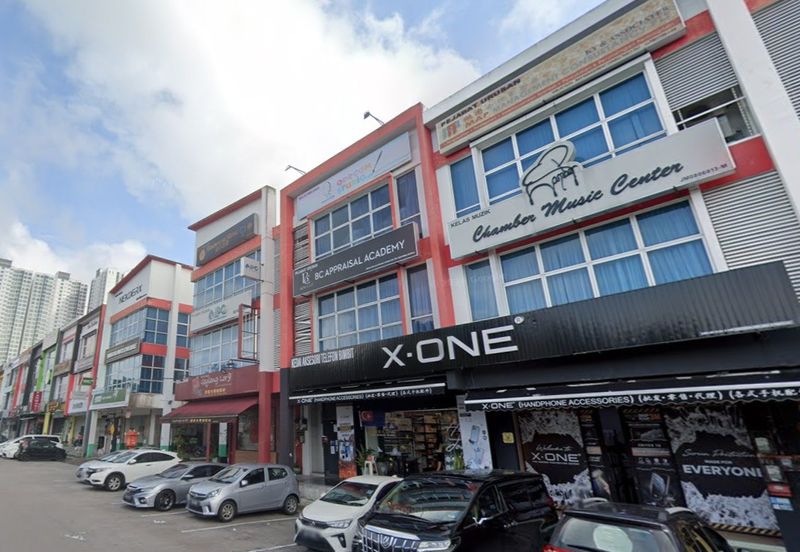 Taman Mount Austin Commercial