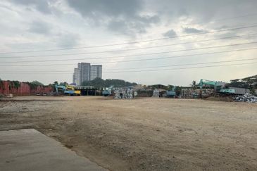 Jalan Bukit Kemuning