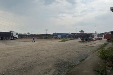 Jalan Bukit Kemuning