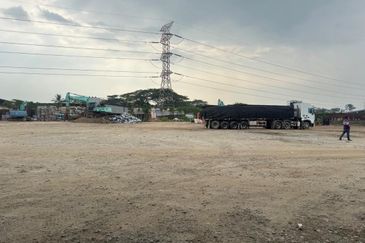 Jalan Bukit Kemuning