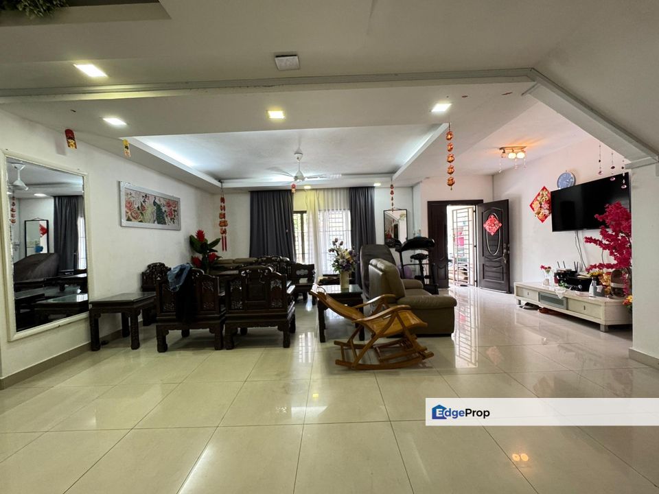 Bandar Dato Onn Double Storey Superlink House For Sale, Johor, Johor Bahru